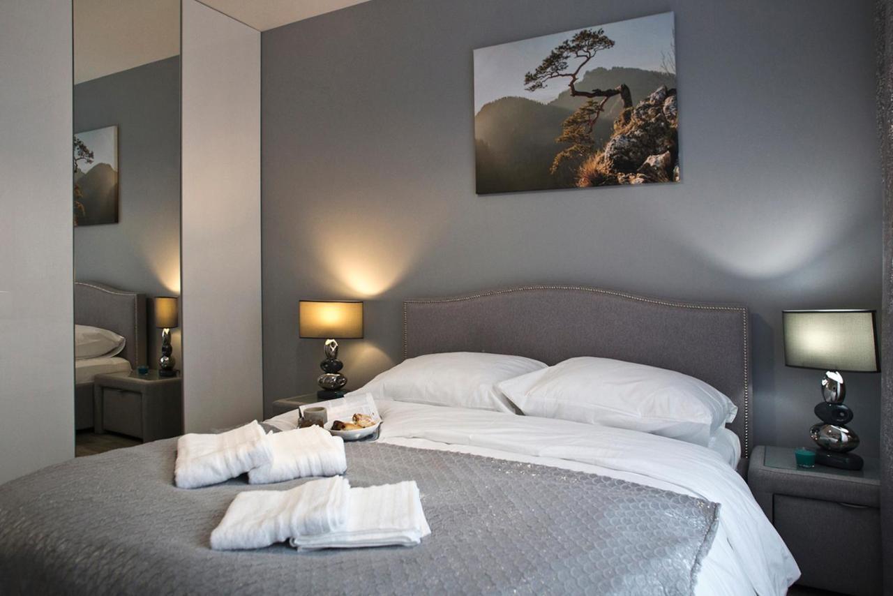 Goclaw P&O Serviced Apartments Warszawa Eksteriør billede